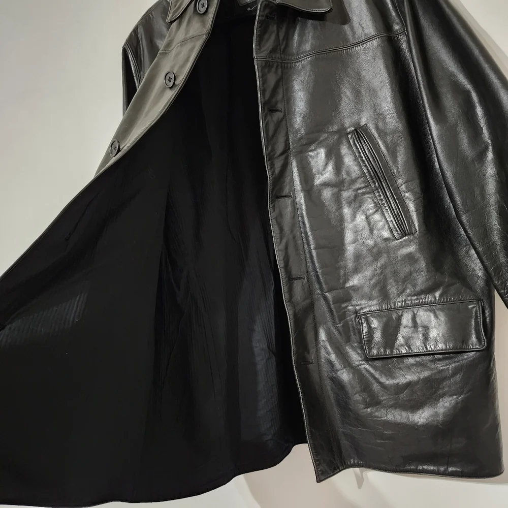 Banana Republic Vintage Men's Black Leather Jacket - XL - Picture 6 of 10